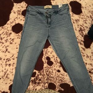 Hollister high rise skinny